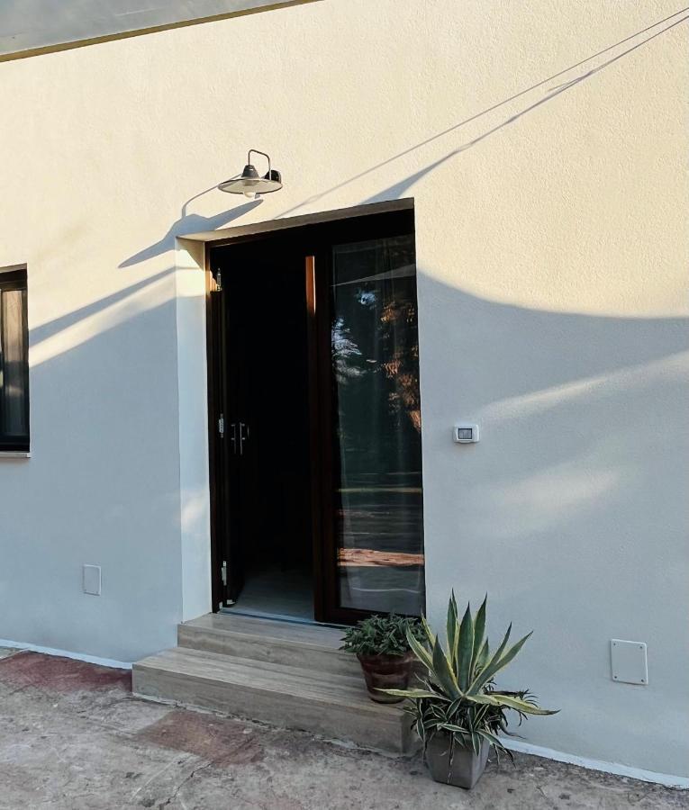Li Papi Villa Галатоне Екстериор снимка